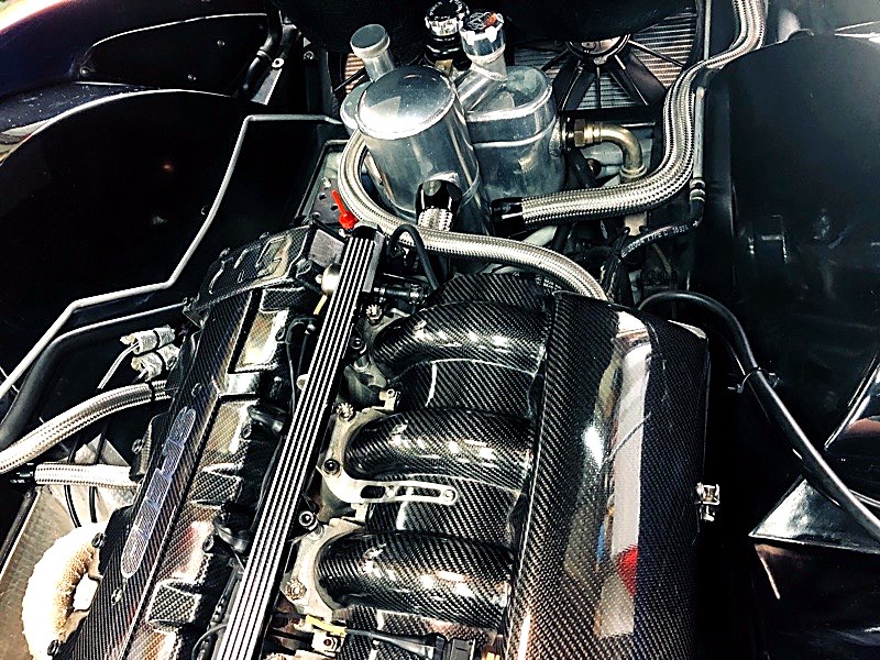 タスカンSのエンジンルーム、Speed Six型直列6気筒エンジン